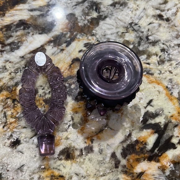 Fenton perfume bottle - Picture 2 of 2